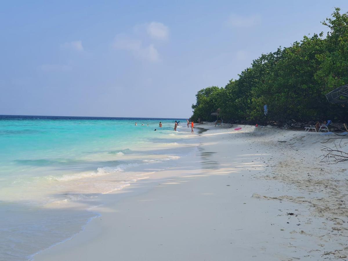 Ukulhas Villa Beach Hotel Exteriör bild