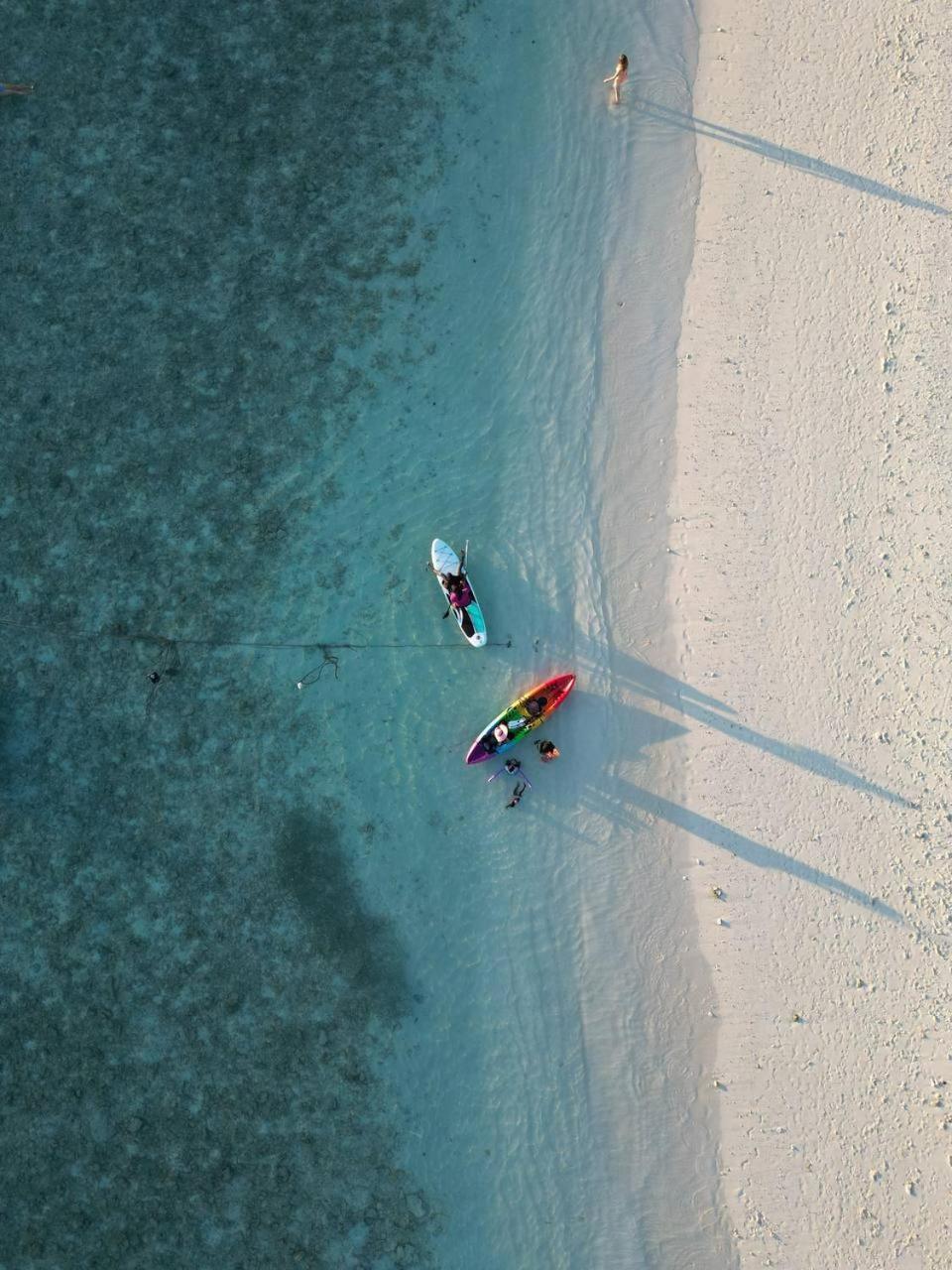 Ukulhas Villa Beach Hotel Exteriör bild