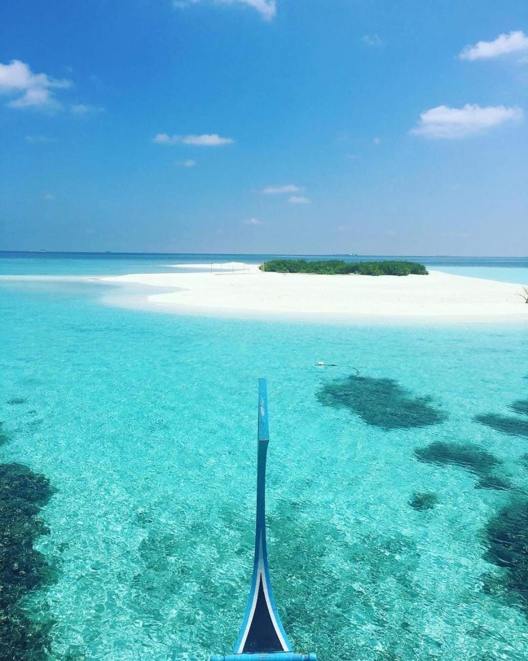 Ukulhas Villa Beach Hotel Exteriör bild