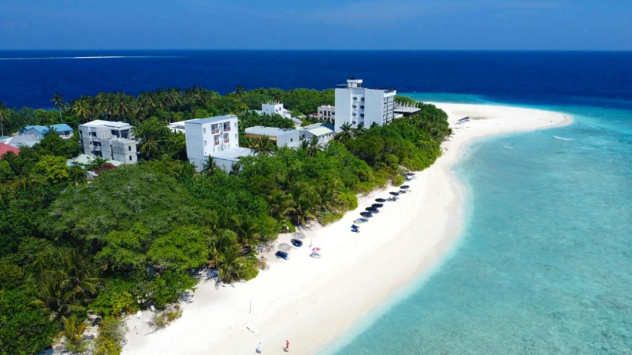 Ukulhas Villa Beach Hotel Exteriör bild
