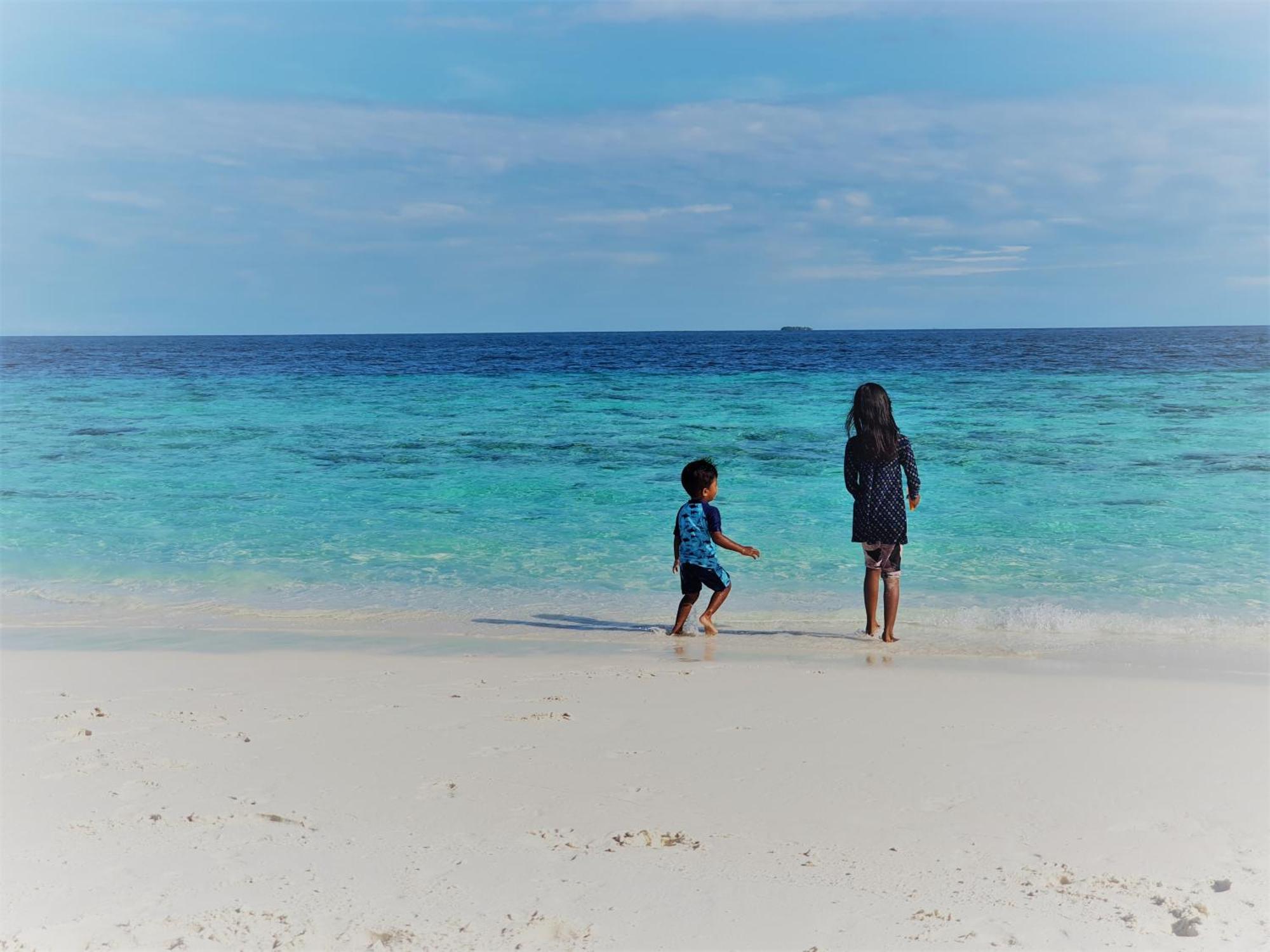 Ukulhas Villa Beach Hotel Exteriör bild